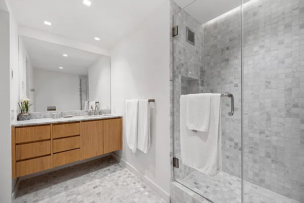 Rented by Douglas Elliman | media 5