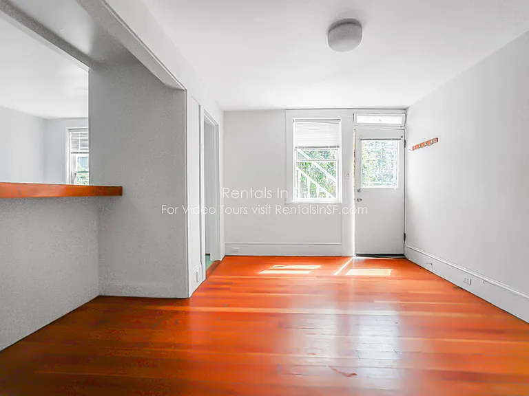 216 Hoffman Ave — Photo 5