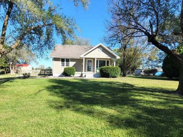 2589 State Road Aa, Holts Summit, MO 65043