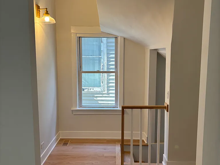 2718 N Saint Louis Ave #1 — Photo 5