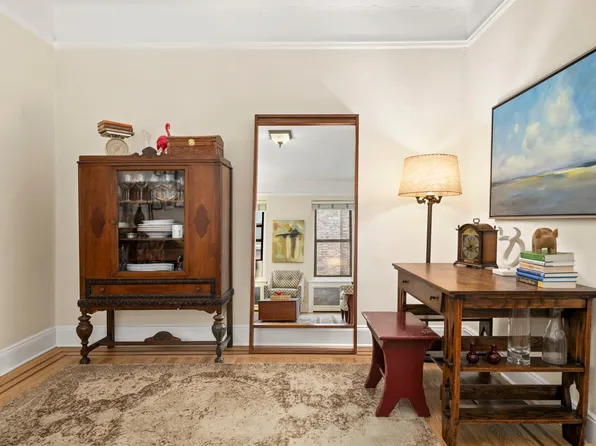 62 East 87th Street 3C image 3 of 6