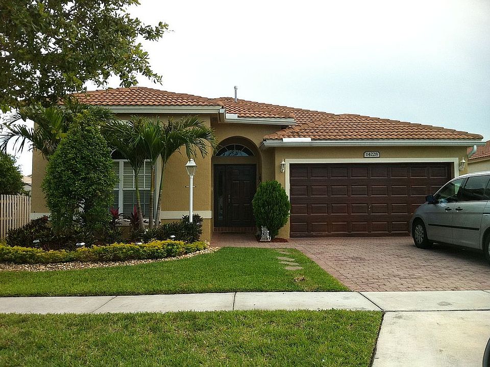 1st image of 14228 NW 19th St