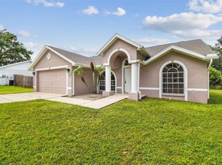 7828 Arms Dr, Zephyrhills, FL 33540