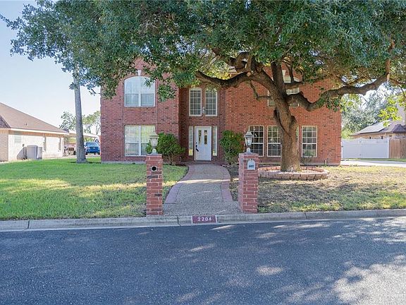2nd image of 2204 Monaco Dr