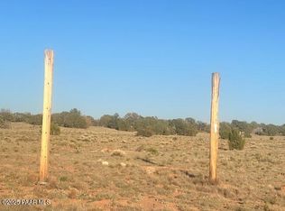 349N W Rocky Top Rd, Seligman, AZ 86337