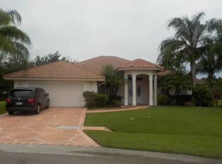 5811 NW Rose Petal Ct, Port Saint Lucie, FL 34986
