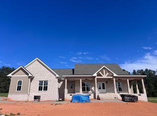 406 Casey Rd, Woodruff, SC 29388