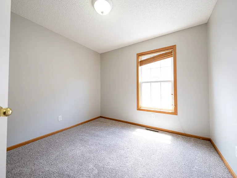 10021 Iris Ln — Photo 19
