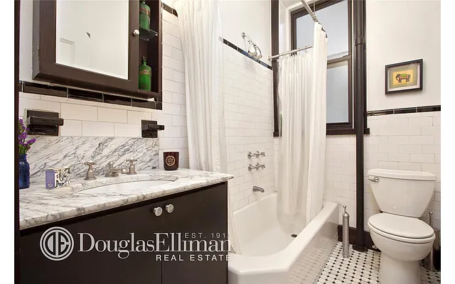 Rented by Douglas Elliman | media 10