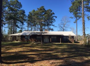 2291 Strickland Rd, Waynesboro, MS 39367
