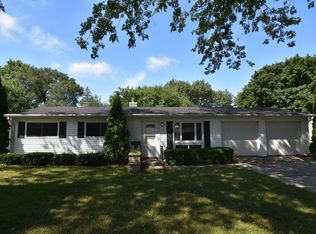 62 Hubbard Way, Montgomery, IL 60538