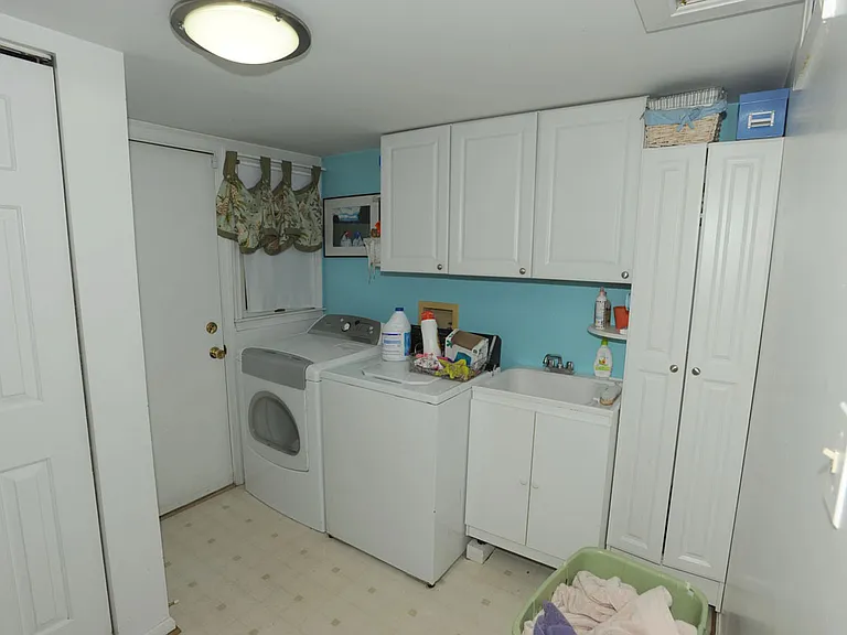 2788 Pinewood Dr — Photo 10