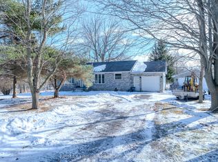 888 Simmons Rd, Loyalist, ON K0H2H0