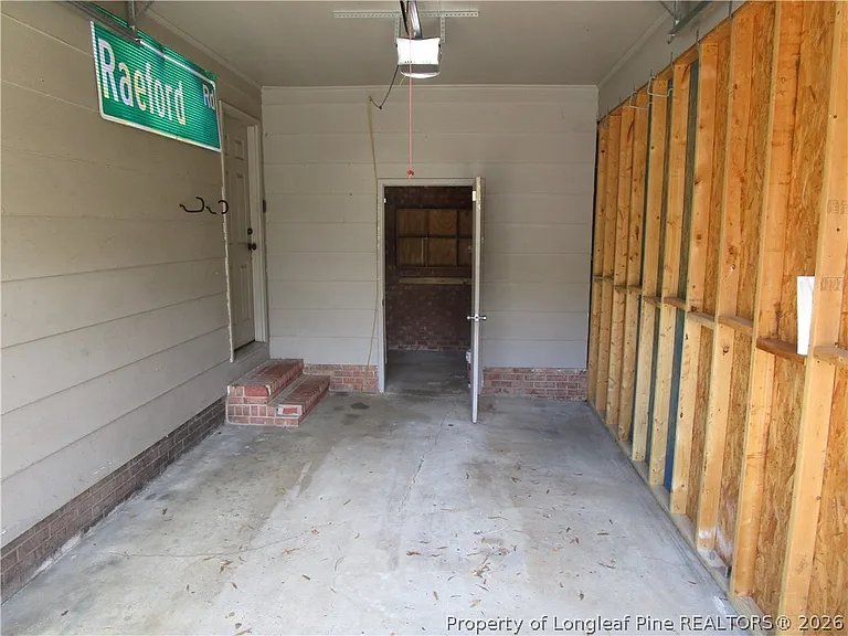 1421 Berkshire Rd — Photo 18