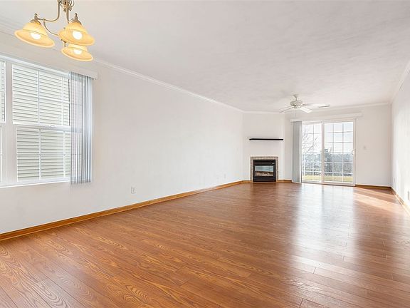 4th image of 5403 Dierks Dr