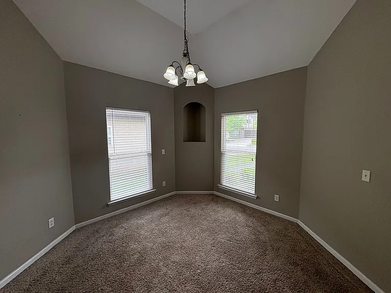 5287 Promenade Dr — Photo 4