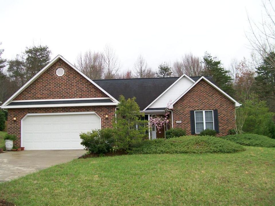 1st image of 1555 Rosewalk Ln SE