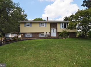 1057 Kurtz Mill Rd, Mohnton, PA 19540