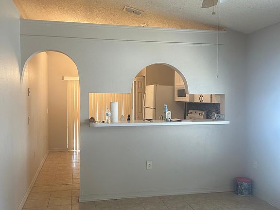 5th image of 11504 Purple Lilac Cir