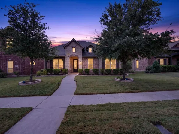 108 Crystal Creek Dr, Red Oak, TX 75154