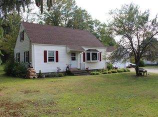 510 E State St, Granby, MA 01033