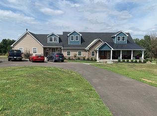 945 Penns Park Rd, Newtown, PA 18940