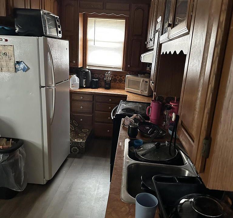 2201 Washington STREET, Manitowoc, WI 54220 | MLS #1920381 | Zillow