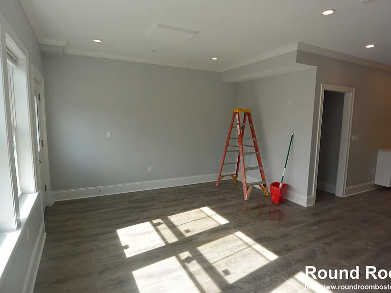 120 Kenrick St #5 — Photo 11