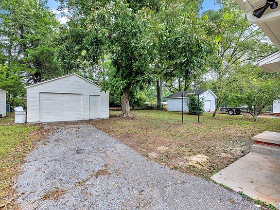 5th image of 1828 21st Ave