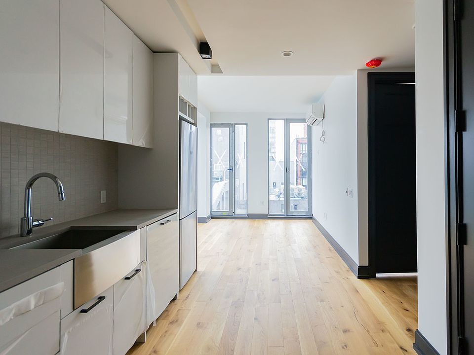 1st image of 42-22 27th St #307AA
