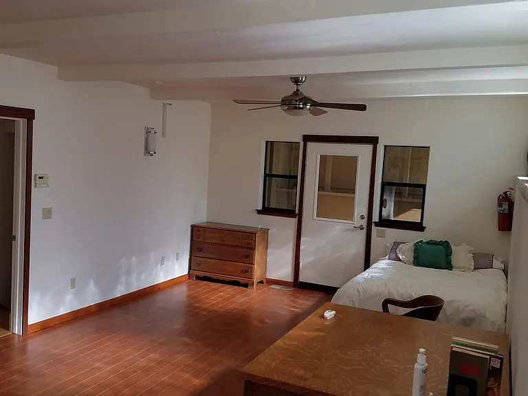 102 E Standley St — Photo 3