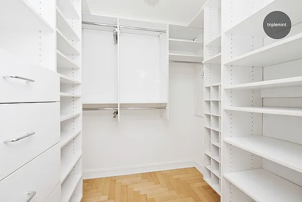 Rented by Triplemint | media 17