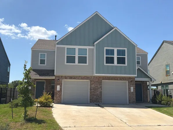 7308A Sparkling Light Dr, Del Valle, TX 78617