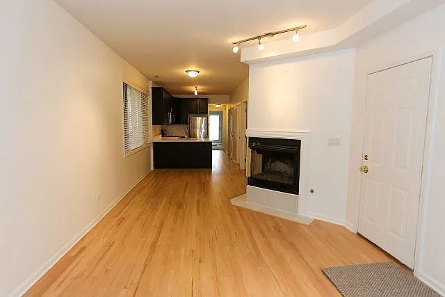 1543 W Walton St #1 — Photo 9