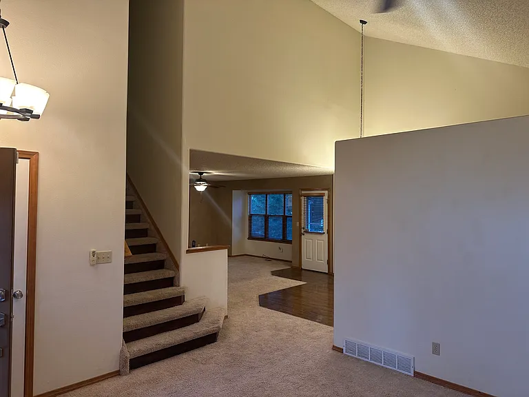 7955 Manston Dr — Photo 33