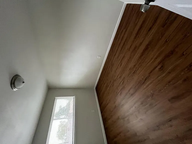2857 Grove Ave — Photo 3