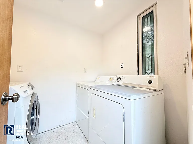 Mills - 2817 (Advertising Only) — Photo 31