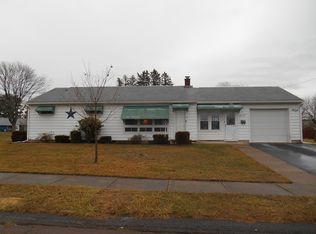 112 Willow Dr, Berwick, PA 18603