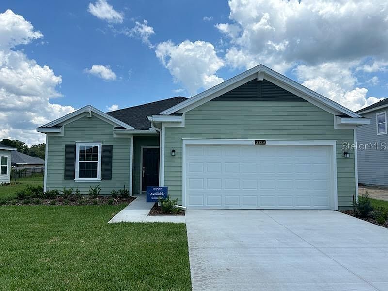 1st image of 3329 NE 40th Ln