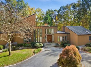 33 Captain Theale Rd, Bedford, NY 10506