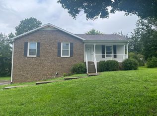 2218 Kim Dr, Clarksville, TN 37043