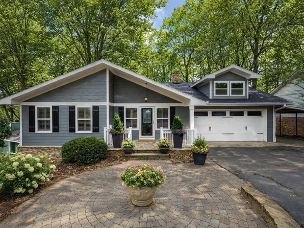 2220 Forest Dr, Cumming, GA 30041