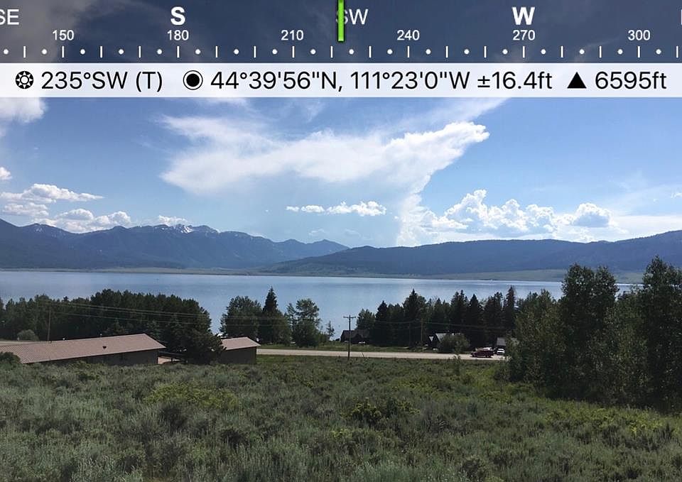 1st image of 3868 Overlook Dr