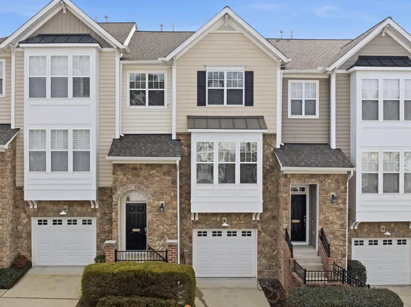 5003 Celtic Ct, Raleigh, NC 27612
