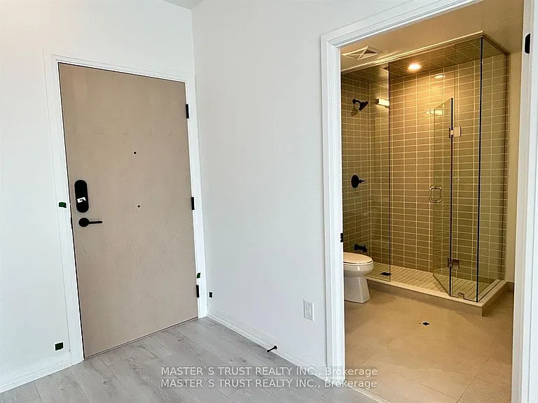 280 Dundas St W #906 — Photo 12