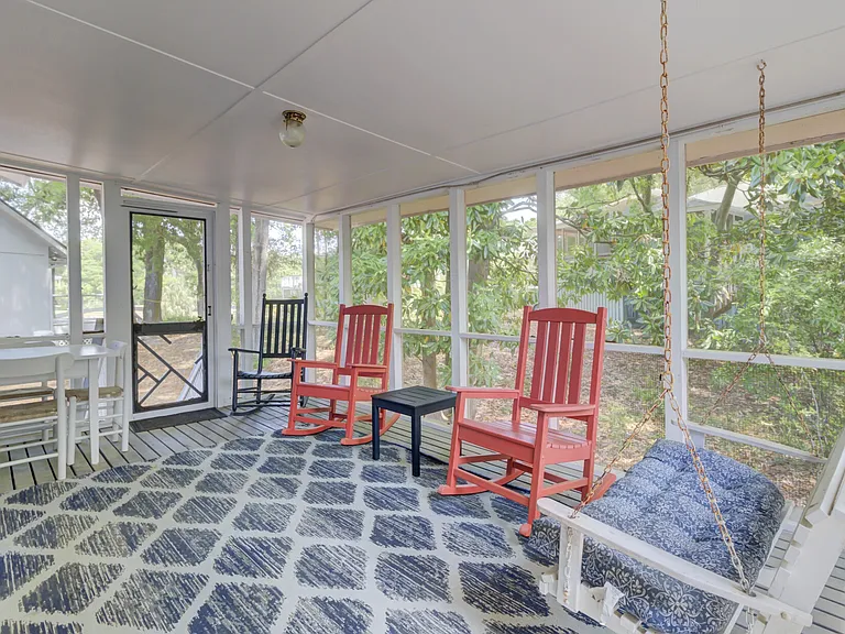 5 Lake Village Ln — Photo 21