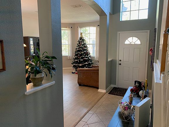3rd image of 1138 Hawkslade Ct