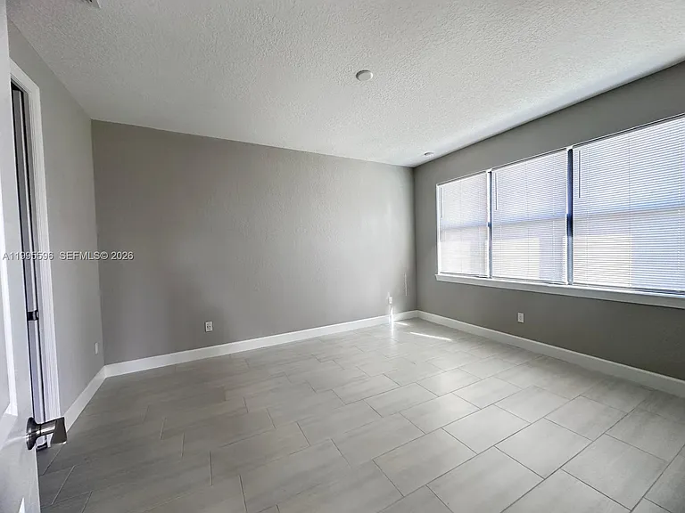 4016 Basket Oak Cir — Photo 11