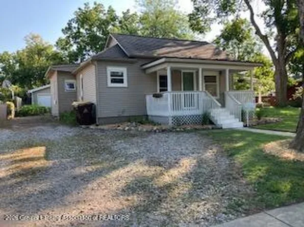 314 W Main St, Grand Ledge, MI 48837