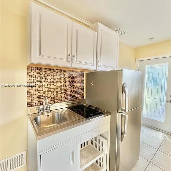 6815 NW 14th St #6815 — Photo 4